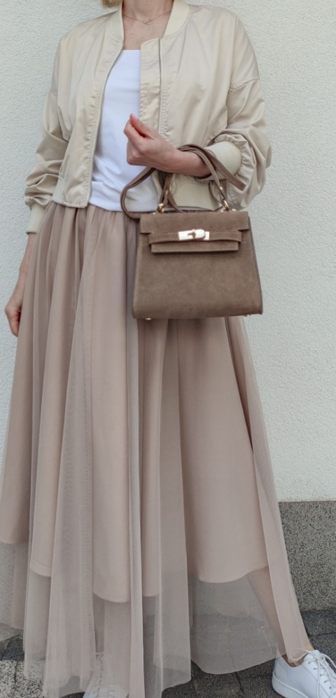 Modna zamszowa torebka skóra naturalna Laura Biaggi beżowa taupe