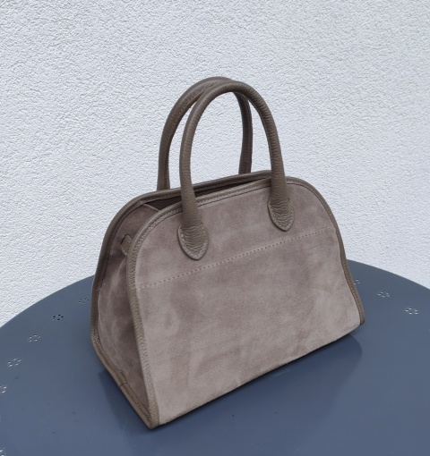 Zamszowa torebka kuferek skóra naturalna beżowa dark taupe