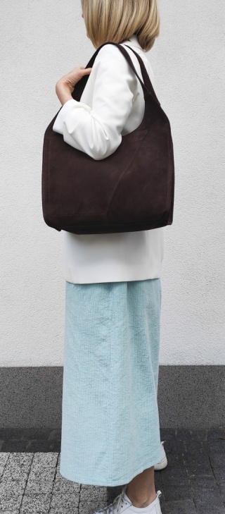 Zamszowy czekoladowy shopper