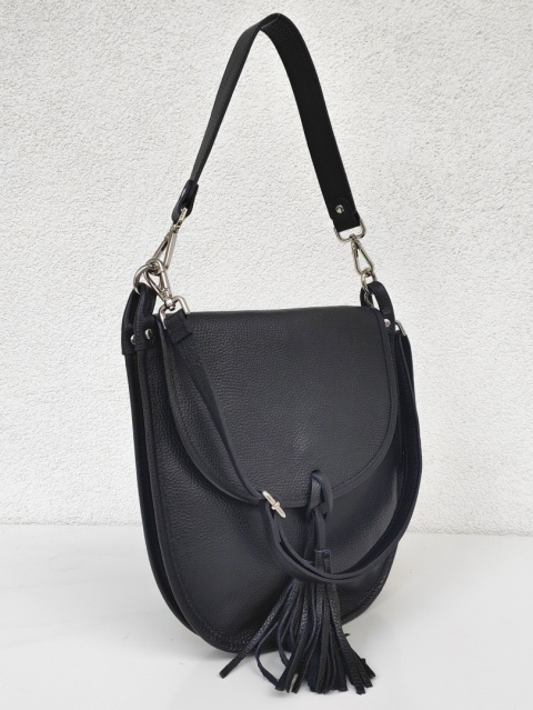 Czarna listonoszka torebka z frędzlem