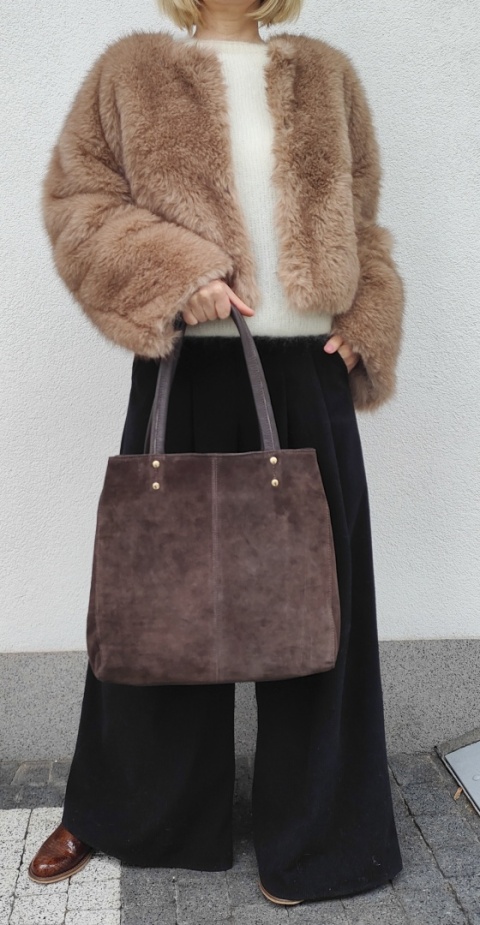 Zamszowy czekoladowy pojemny shopper do pracy szkoły