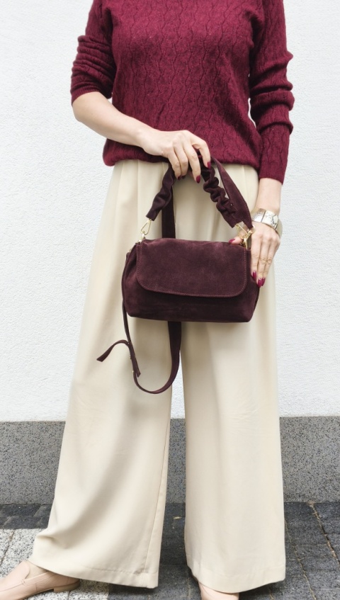Zamszowa bordowa listonoszka